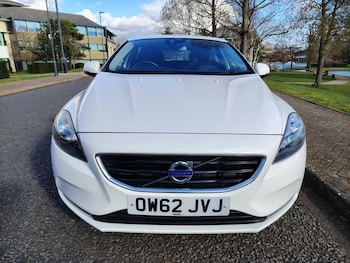 Used Volvo V40 2012 for sale - 77802401: Photo