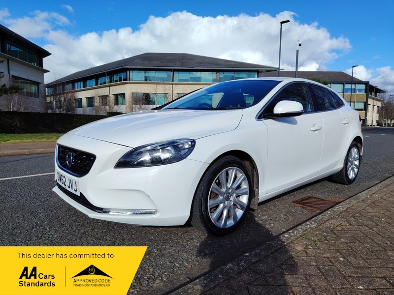 Used Volvo V40 2012 for sale - 77802401: Photo 3