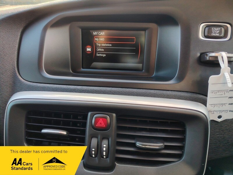 Used Volvo V40 2012 for sale - 77802401: Photo 30