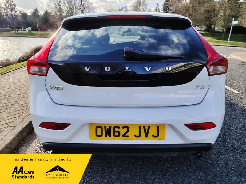 Used Volvo V40 2012 for sale - 77802401: Photo 6