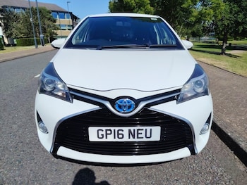 Used Toyota Yaris 2016 for sale - 78694303: Photo