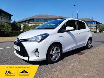 Used Toyota Yaris 2016 for sale - 78694303: Photo