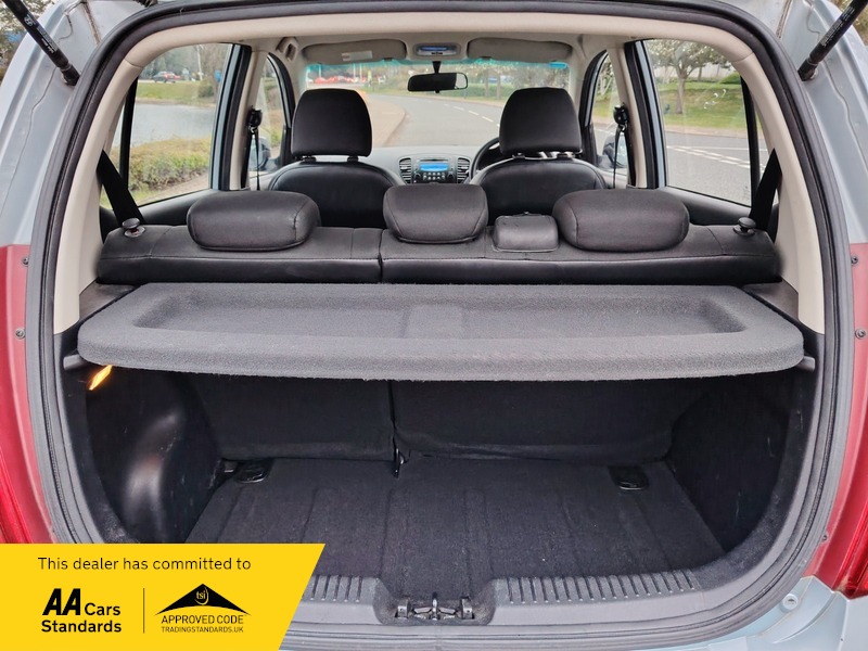 Used Hyundai i10 2012 for sale - 78018025: Photo 9