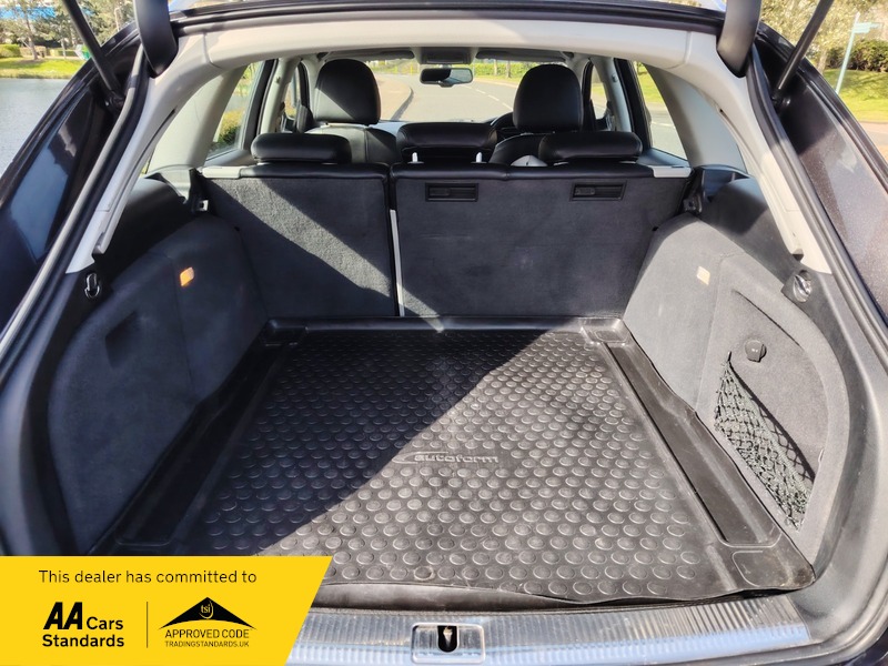 Used Audi A4 Allroad 2012 for sale - 78056821: Photo 9