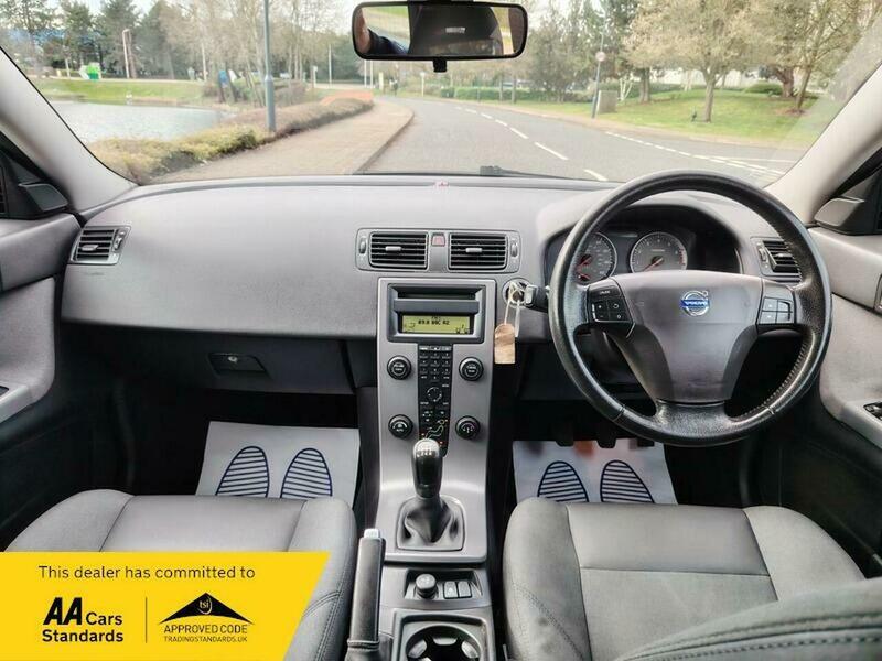 Used Volvo V50 2005 for sale - 77821791: Photo 30