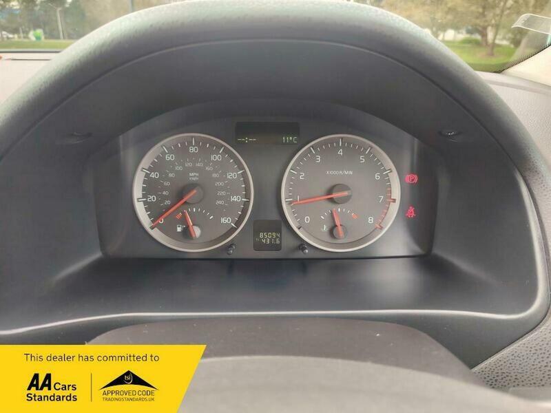 Used Volvo V50 2005 for sale - 77821791: Photo 31