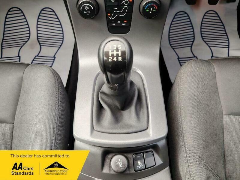 Used Volvo V50 2005 for sale - 77821791: Photo 34