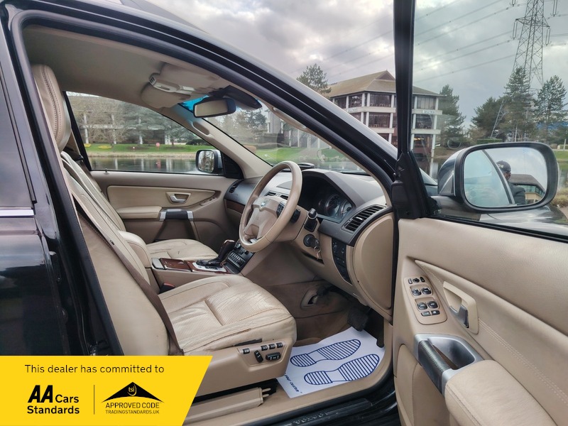 Used Volvo XC90 2010 for sale - 77802409: Photo 22