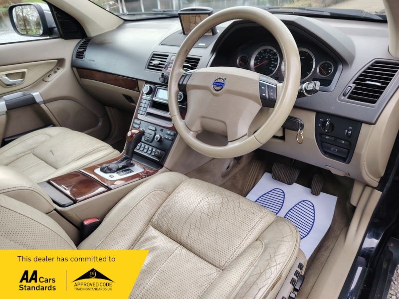 Used Volvo XC90 2010 for sale - 77802409: Photo 23