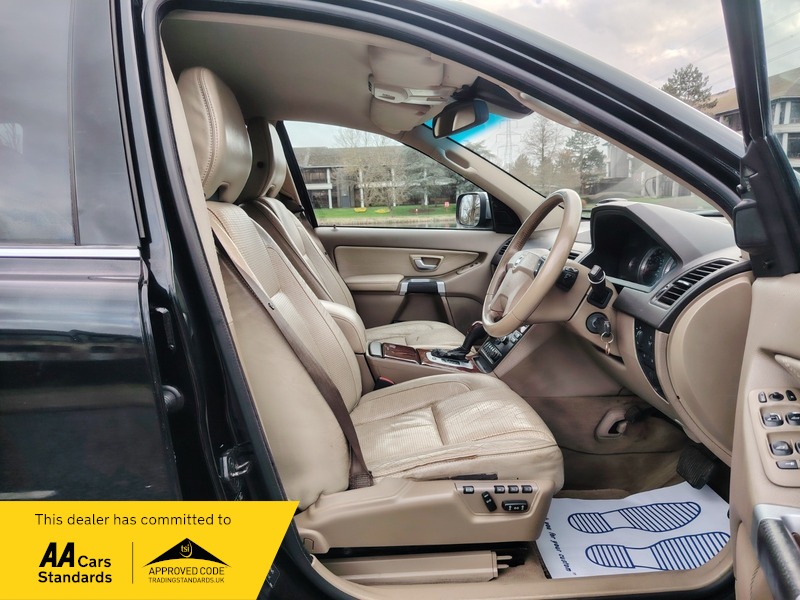 Used Volvo XC90 2010 for sale - 77802409: Photo 24