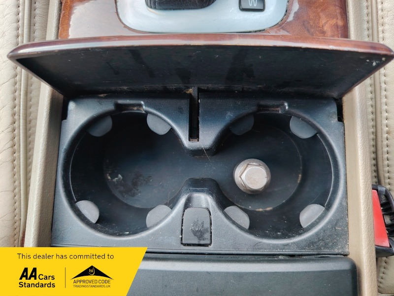 Used Volvo XC90 2010 for sale - 77802409: Photo 35