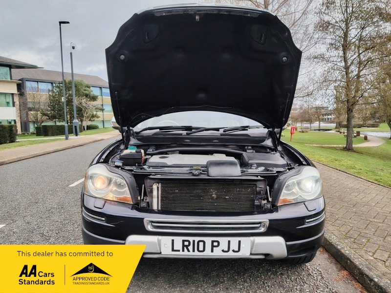 Used Volvo XC90 2010 for sale - 77802409: Photo 41