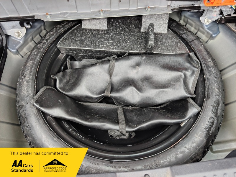 Used Toyota Auris 2010 for sale - 78097609: Photo 11