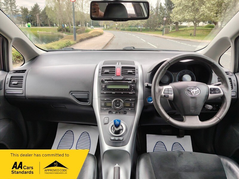 Used Toyota Auris 2010 for sale - 78097609: Photo 29