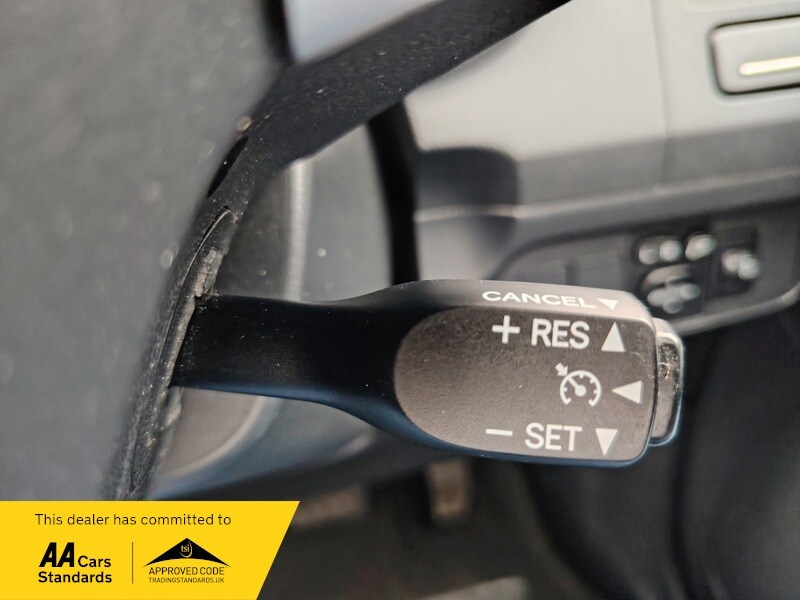 Used Toyota Auris 2010 for sale - 78097609: Photo 30