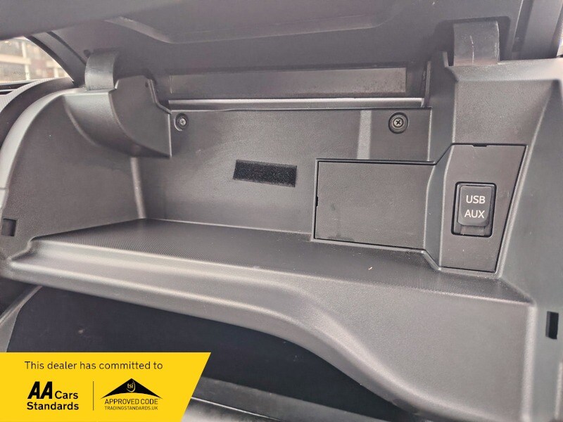 Used Toyota Auris 2010 for sale - 78097609: Photo 35