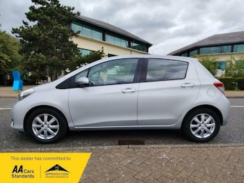 Used Toyota Yaris 2012 for sale - 78598887: Photo