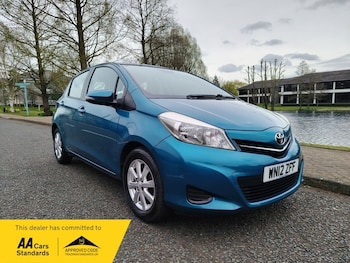 Used Toyota Yaris 2012 for sale - 78062047: Photo