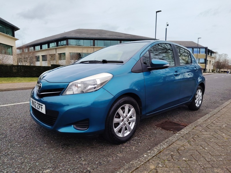 Used Toyota Yaris 2012 for sale - 78062047: Photo 2