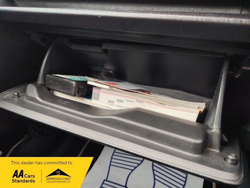 Used Toyota Yaris 2012 for sale - 78062047: Photo 32