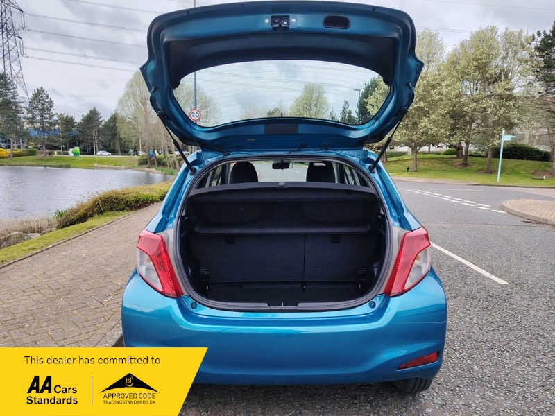 Used Toyota Yaris 2012 for sale - 78062047: Photo 7