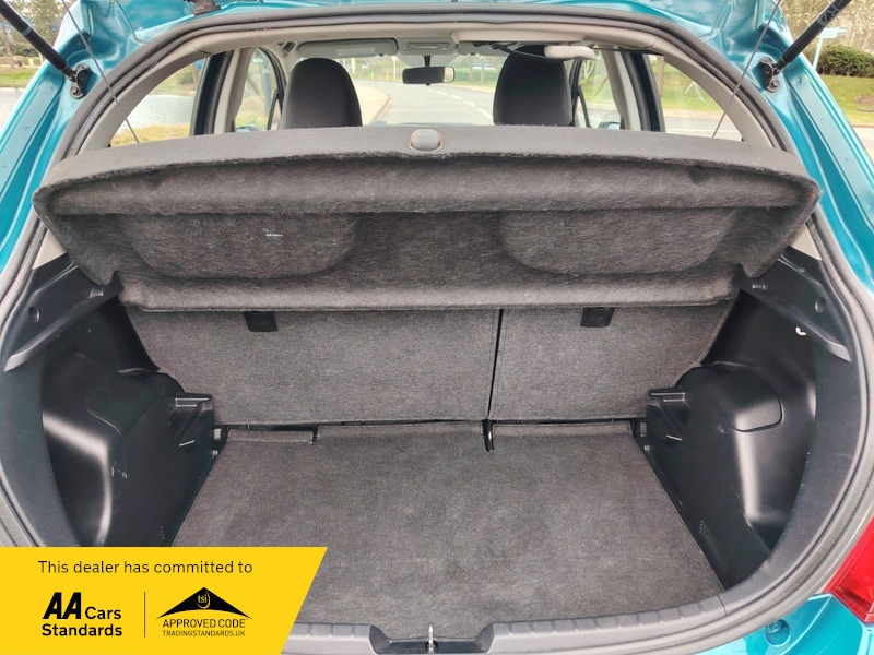 Used Toyota Yaris 2012 for sale - 78062047: Photo 9