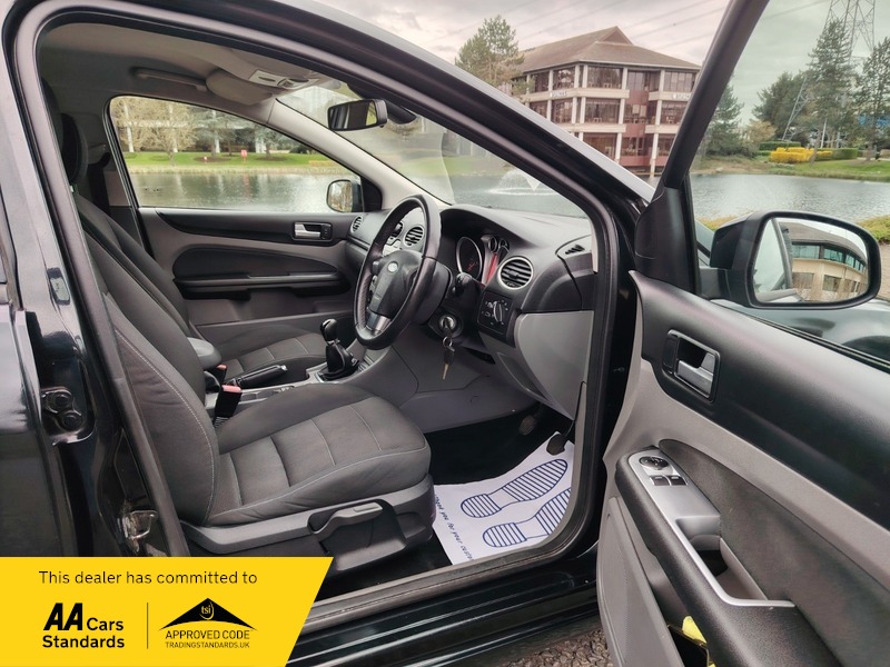 Used Ford Focus 2011 for sale - 78062054: Photo 23