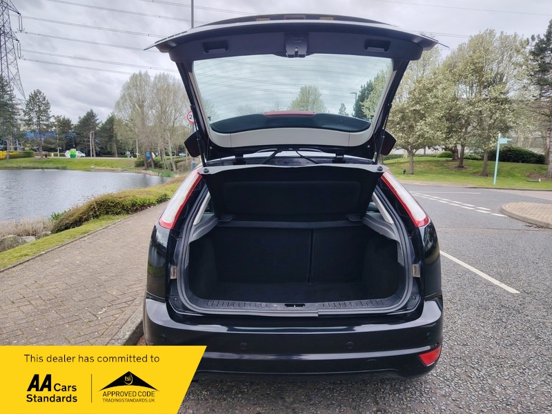 Used Ford Focus 2011 for sale - 78062054: Photo 7