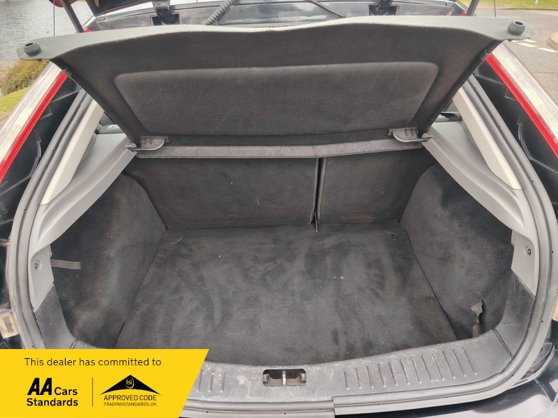 Used Ford Focus 2011 for sale - 78062054: Photo 9