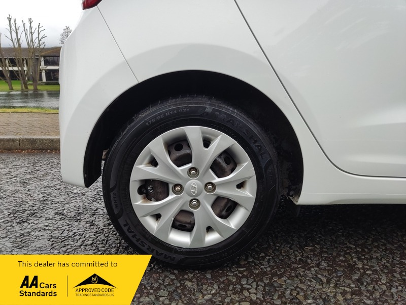 Used Hyundai i10 2015 for sale - 78045243: Photo 19