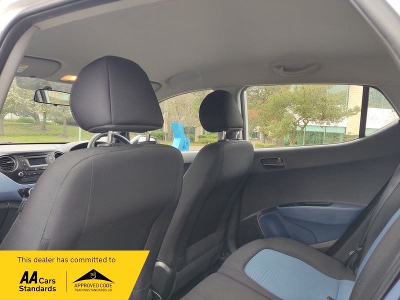 Used Hyundai i10 2015 for sale - 78045243: Photo 33