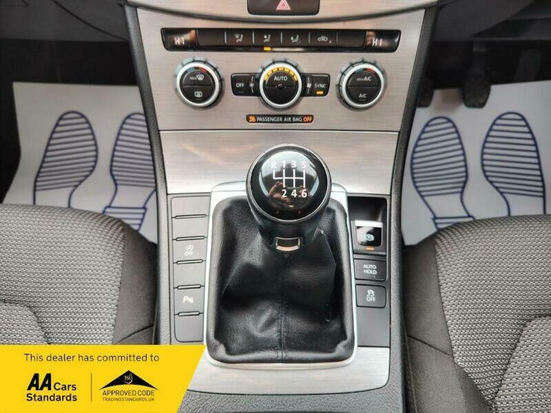 Used Volkswagen Passat 2013 for sale - 77990266: Photo 36