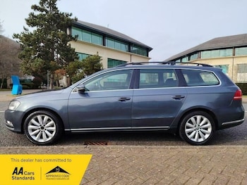 Used Volkswagen Passat 2013 for sale - 77990266: Photo