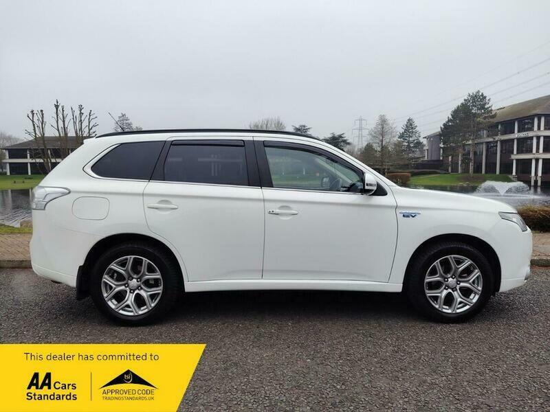 Used Mitsubishi Outlander 2014 for sale - 77802417: Photo 12