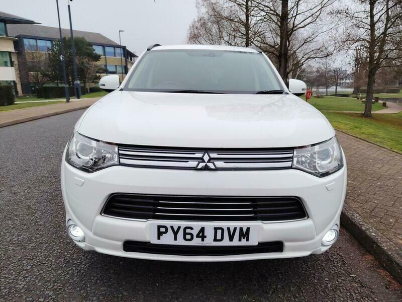 Used Mitsubishi Outlander 2014 for sale - 77802417: Photo 2