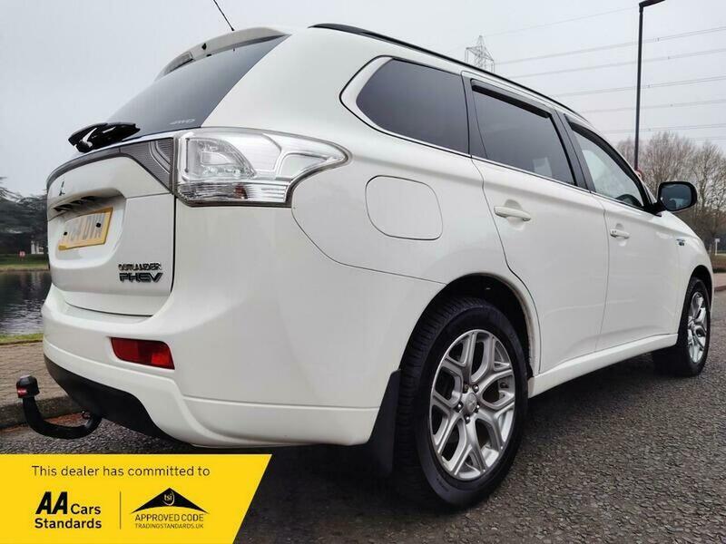 Used Mitsubishi Outlander 2014 for sale - 77802417: Photo 21