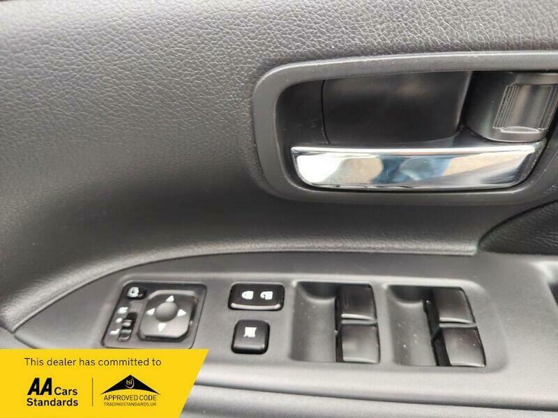 Used Mitsubishi Outlander 2014 for sale - 77802417: Photo 23