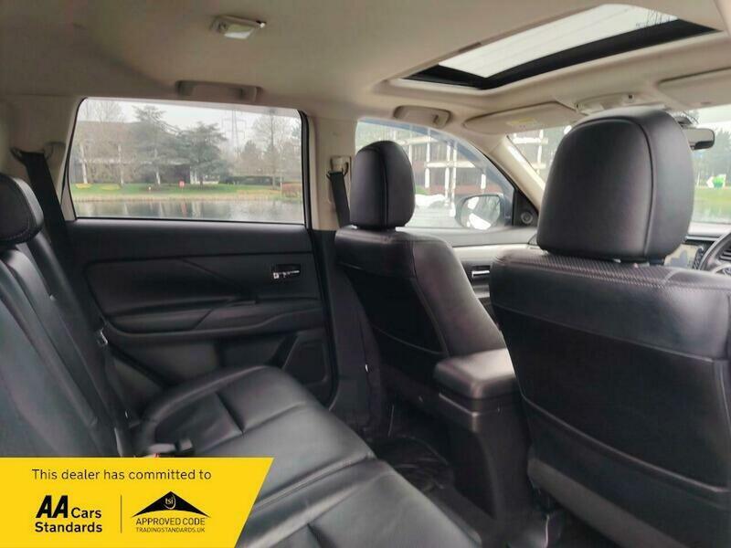Used Mitsubishi Outlander 2014 for sale - 77802417: Photo 27