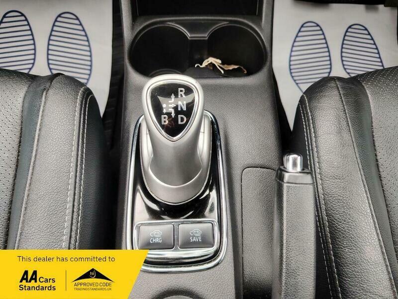 Used Mitsubishi Outlander 2014 for sale - 77802417: Photo 38