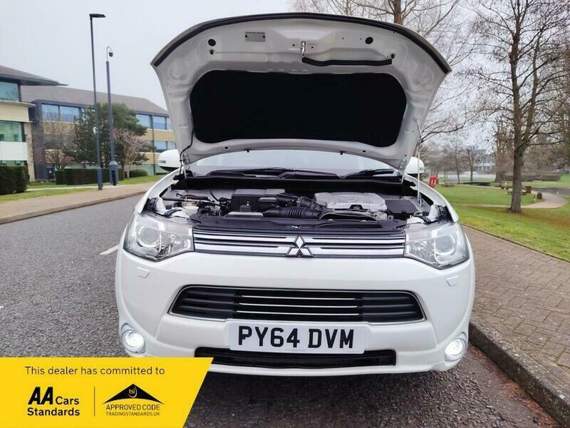 Used Mitsubishi Outlander 2014 for sale - 77802417: Photo 46