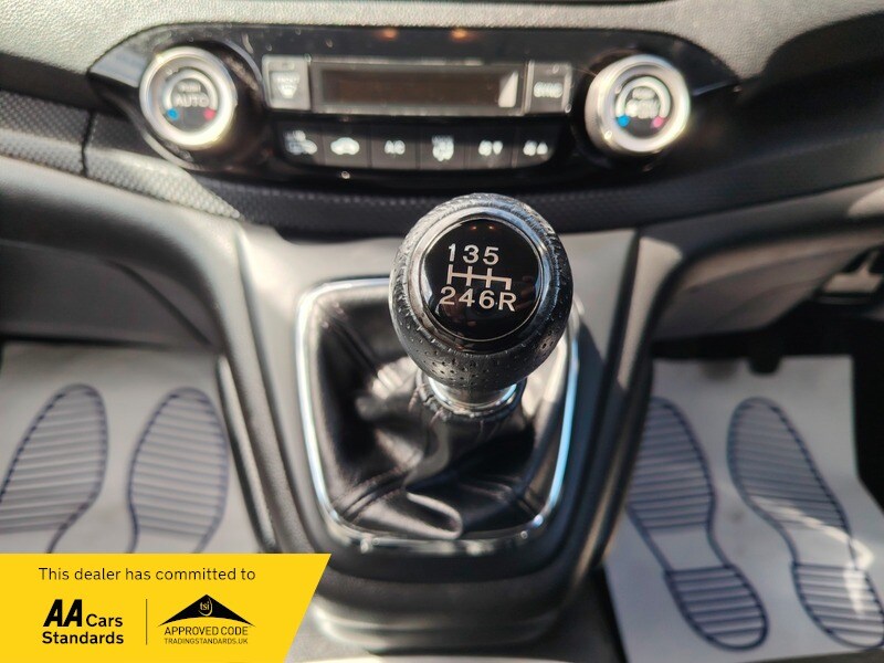 Used Honda CR-V 2015 for sale - 78213185: Photo 32