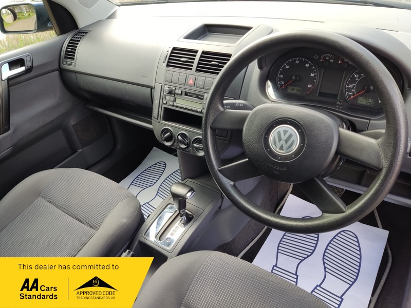 Used Volkswagen Polo 2004 for sale - 78111500: Photo 23