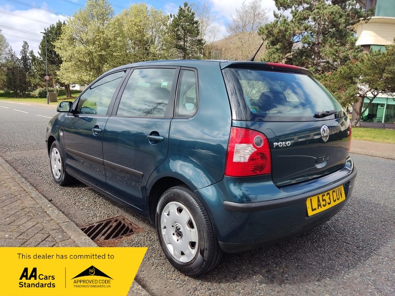 Used Volkswagen Polo 2004 for sale - 78111500: Photo 6