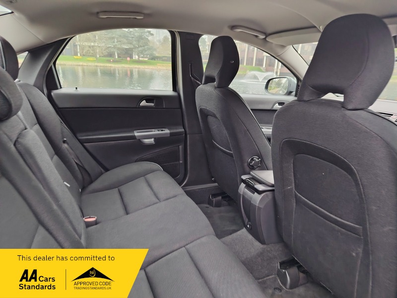 Used Volvo S40 2010 for sale - 77802397: Photo 26