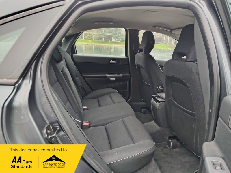 Used Volvo S40 2010 for sale - 77802397: Photo 27