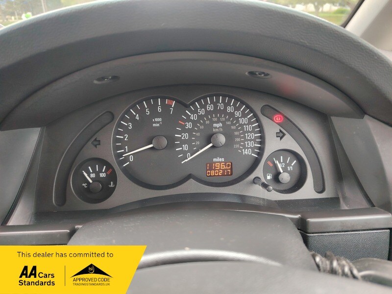 Used Vauxhall Meriva 2004 for sale - 78140853: Photo 30