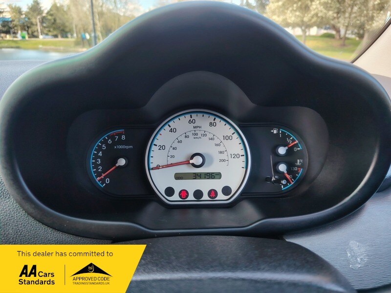 Used Hyundai i10 2009 for sale - 78056803: Photo 30