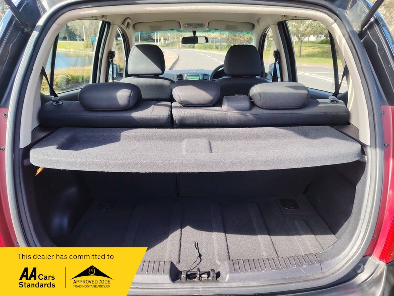 Used Hyundai i10 2009 for sale - 78056803: Photo 9