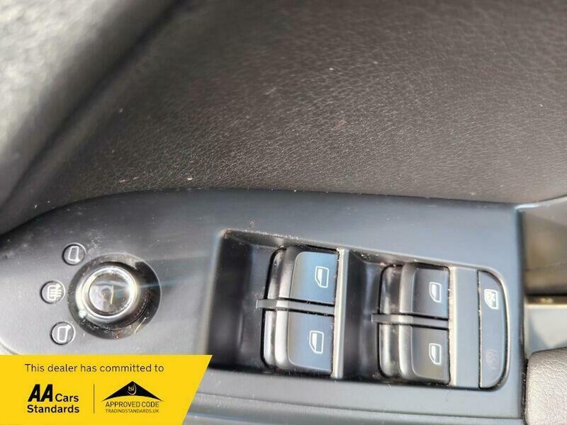 Used Audi A4 2011 for sale - 77802395: Photo 24