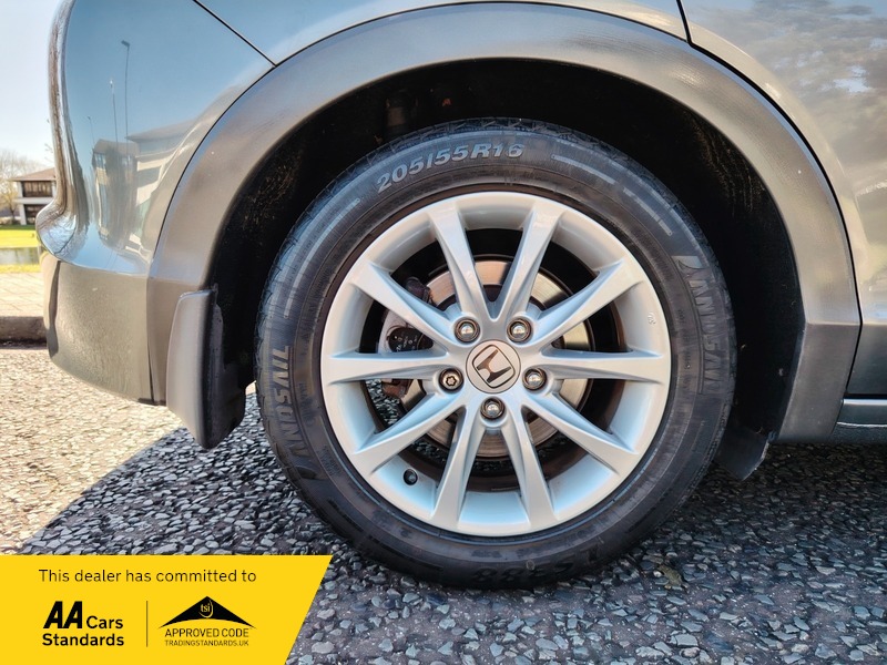 Used Honda Civic 2013 for sale - 77921019: Photo 19